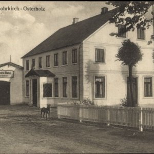 Das Bahnhofshotel mit Gastwirtschaft wurde am 01.01.1972, nach einem Betrieb von etwa 90 Jahren, geschlossen. Das Saalgebäude wurde 1978 abgebrochen. Heute sind im Hauptgebäude Wohnungen.
